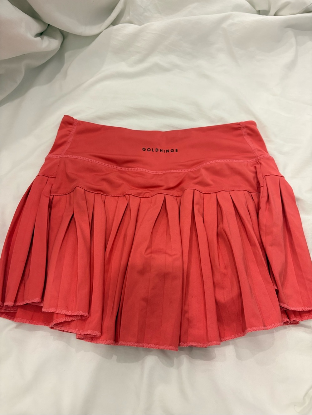 Gold hinge Coral Pleated Active Skirt